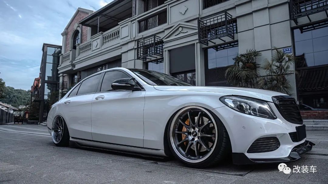 最有高级感的奔驰c200,奔驰c200老改新效果