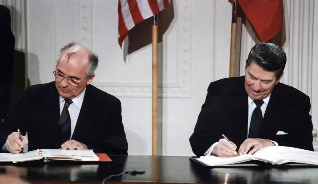 当年沙特购买导弹划算吗,1987年沙特购买东风导弹