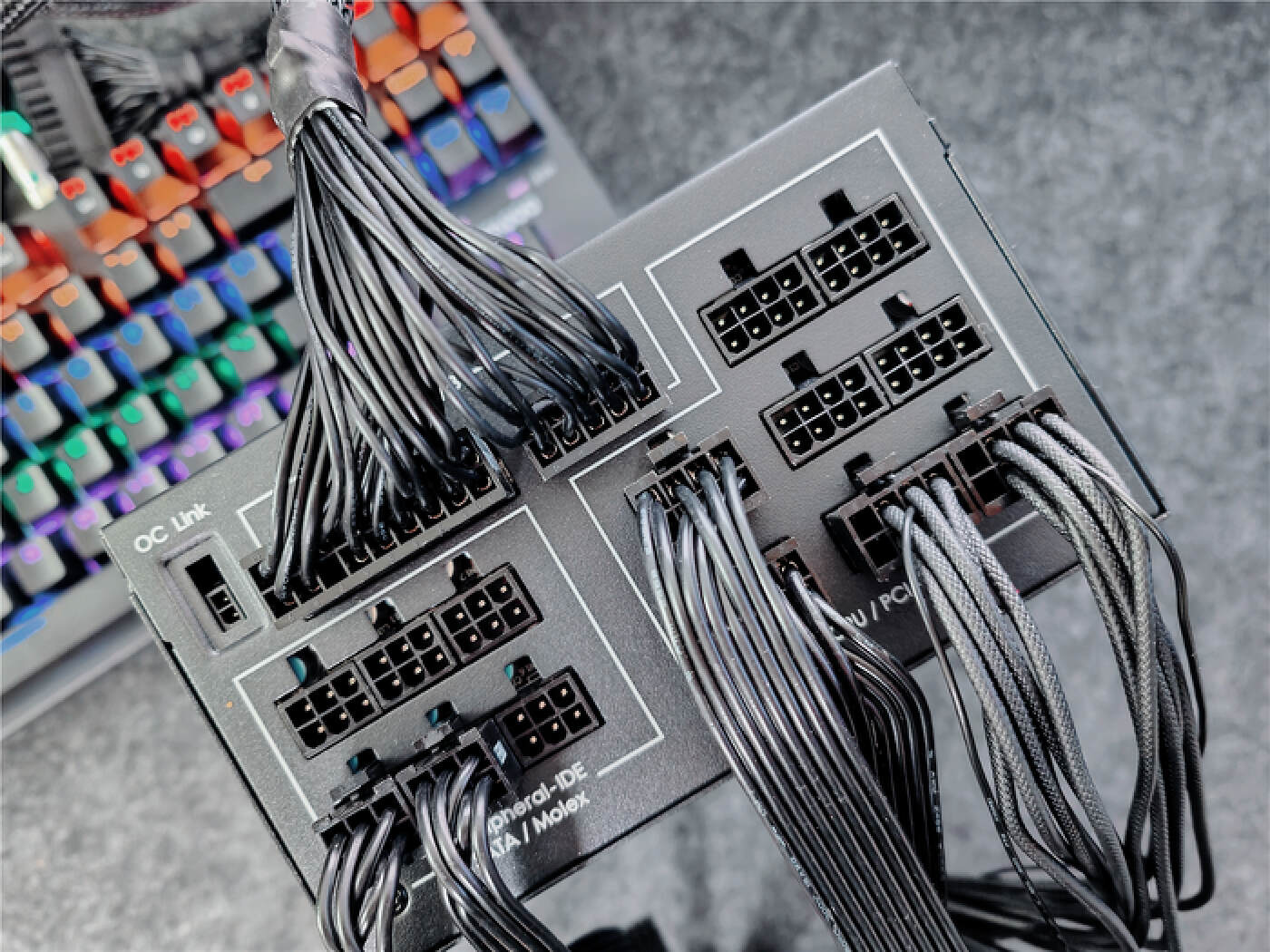 安钛克金牌全模组750w拆解,安钛克白金电源