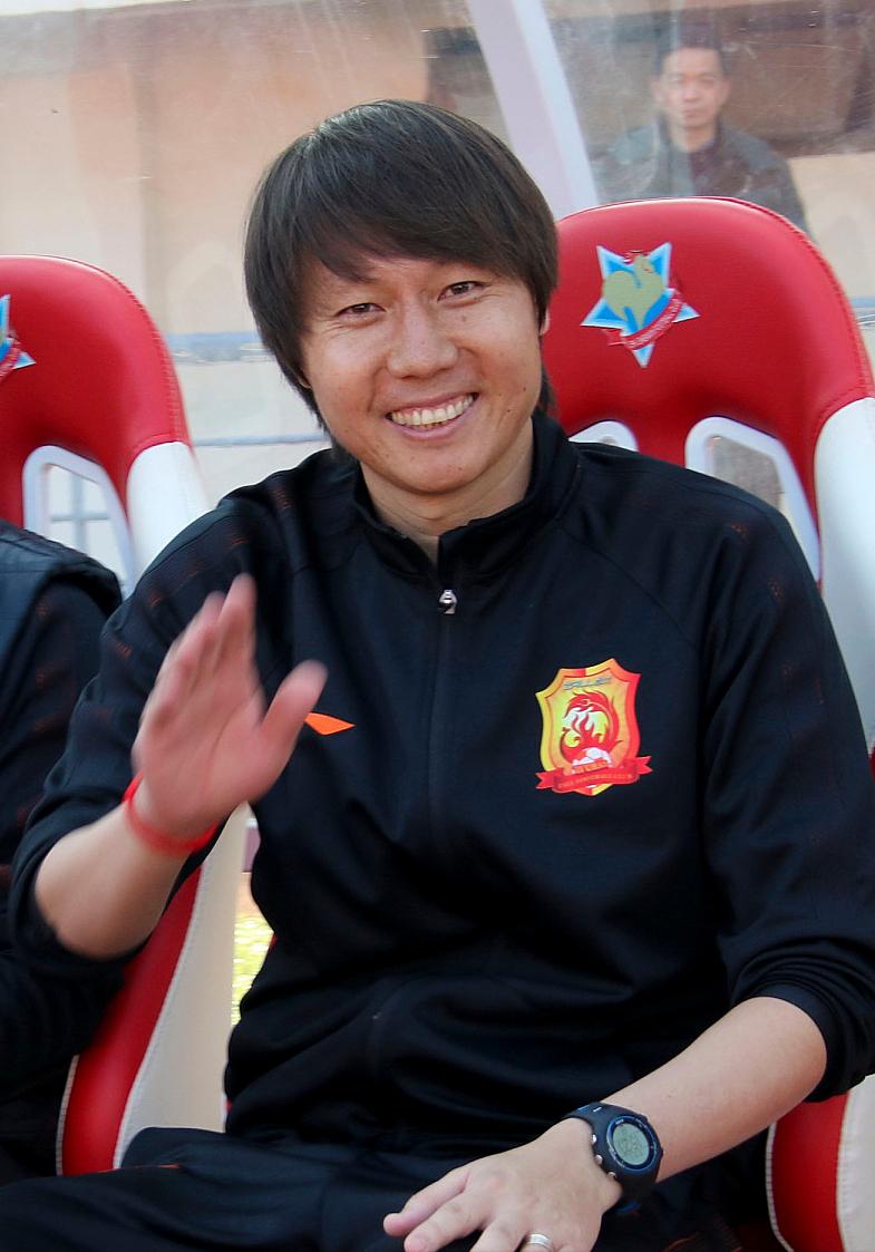 大鱼浮出水面完整视频,大鱼浮出水面了吗