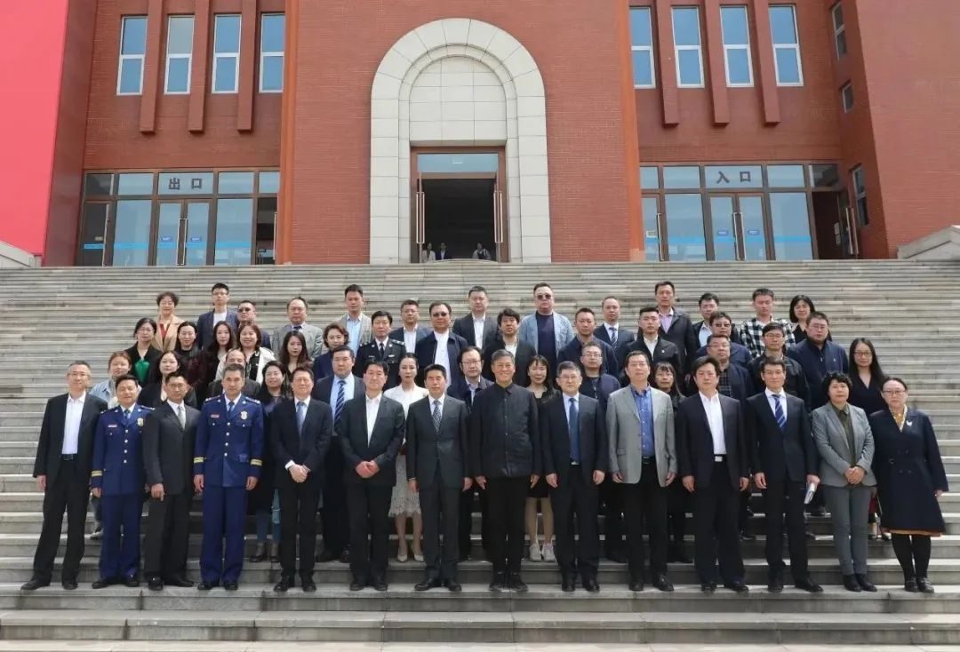 提质培优创新发展锚定主题教育走深走实——北京政法职业学院举办校企合作集体签约仪式