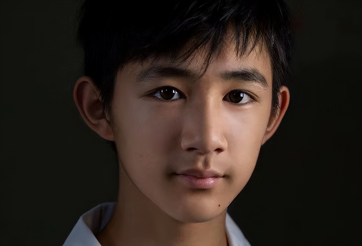 35岁左右演技最好的男演员,最佳男演员朱一龙