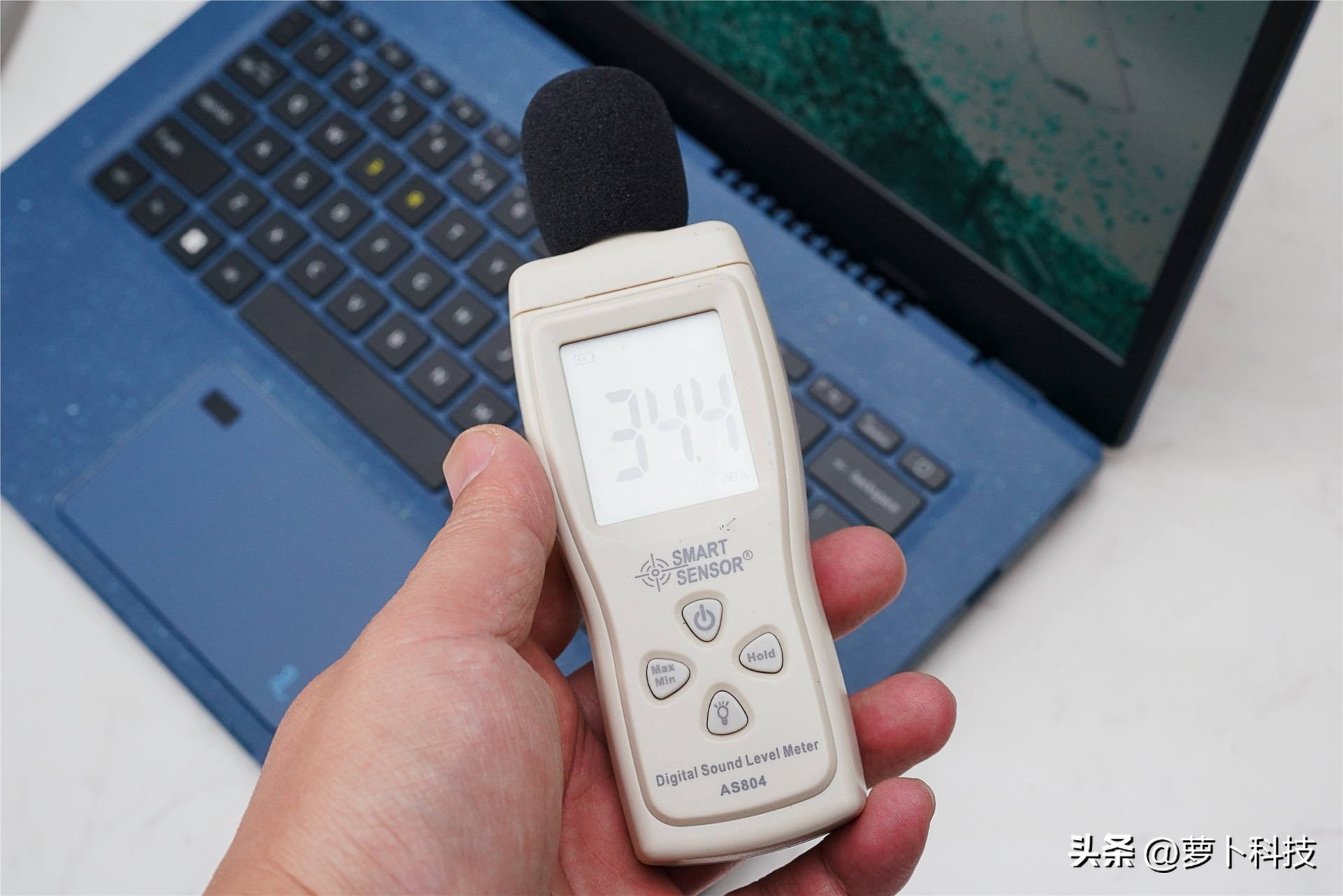 宏碁笔记本新蜂鸟33:2测评,宏碁蜂鸟笔记本电脑测评