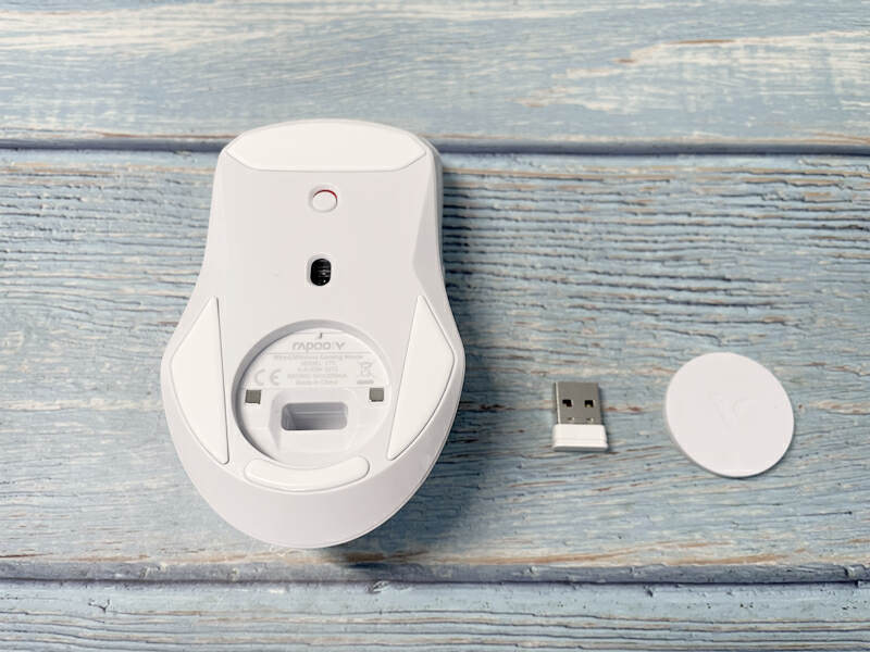 雷柏vt960s无线游戏鼠标评测,轻量化长续航雷柏vt9