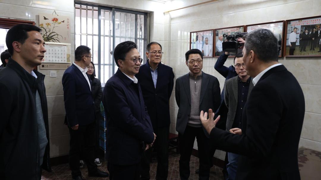 书籍发布会暨乡村振兴研讨会,振兴路上报告文学