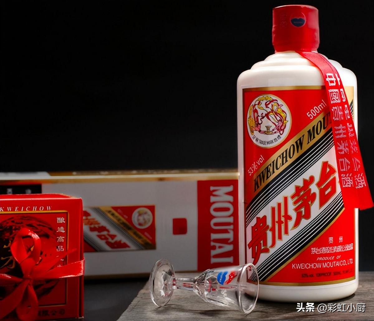 真假茅台没飘带和图鉴别方法,新手必学的茅台鉴别小技巧