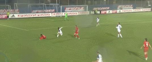 张琳艳附体梅西,张琳艳开局