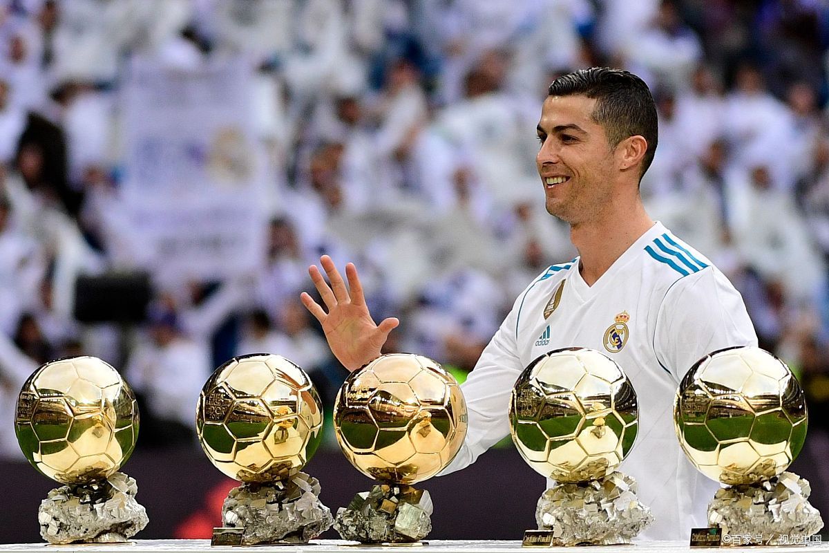 梅西和c罗的足球争霸,梅西和c罗球场相遇