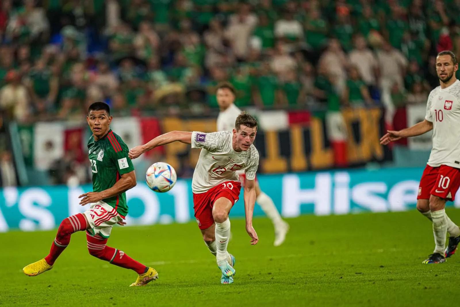 波兰莱万零封,墨西哥vs波兰莱万踢飞点球