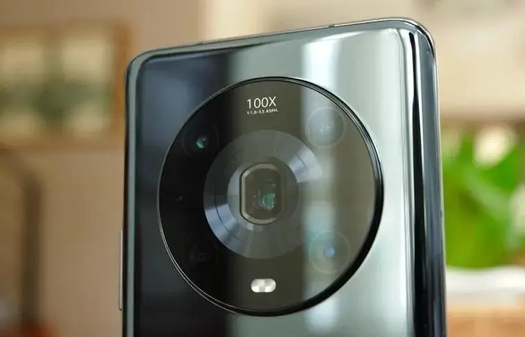 256GB+IP68+100W快充，跌价1140元，100倍变焦旗舰售价再创新低
