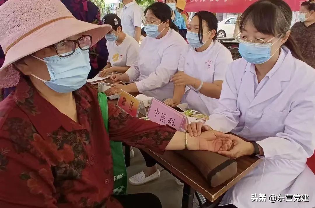 【下基层提作风办实事】深入贯彻落实全市“万名干部下基层”活动推进会议精神（二）