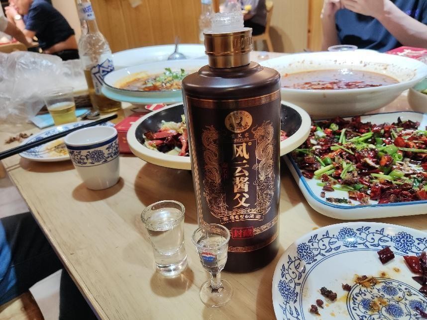 6块一斤的散酒为什么这么便宜,十几块一斤的散酒