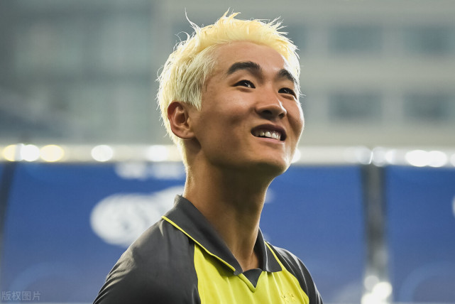 许家印创立广州恒大足球王朝,恒大许家印和王健林关系