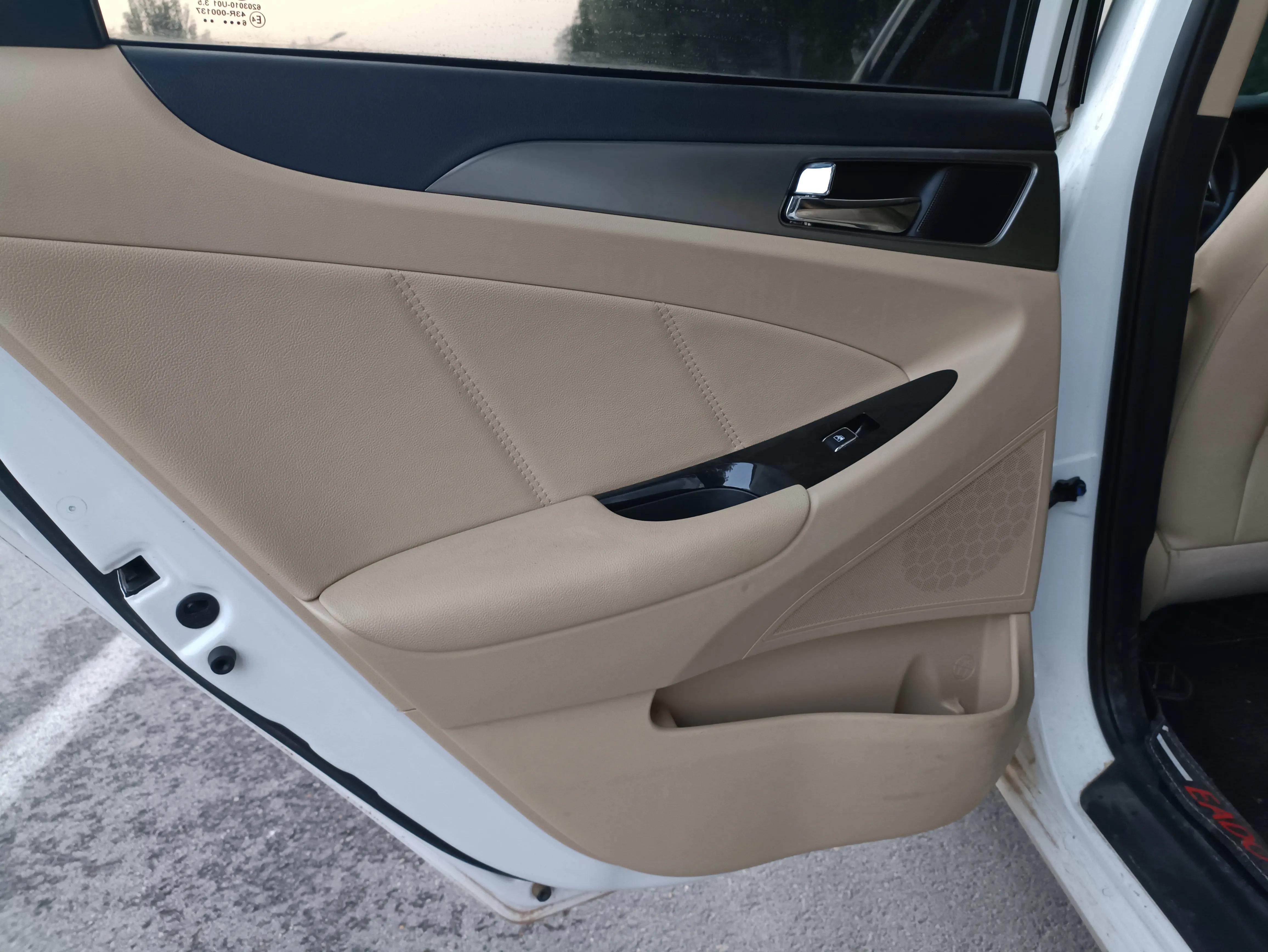 逸动升级汽车音响,逸动四喇叭和六喇叭