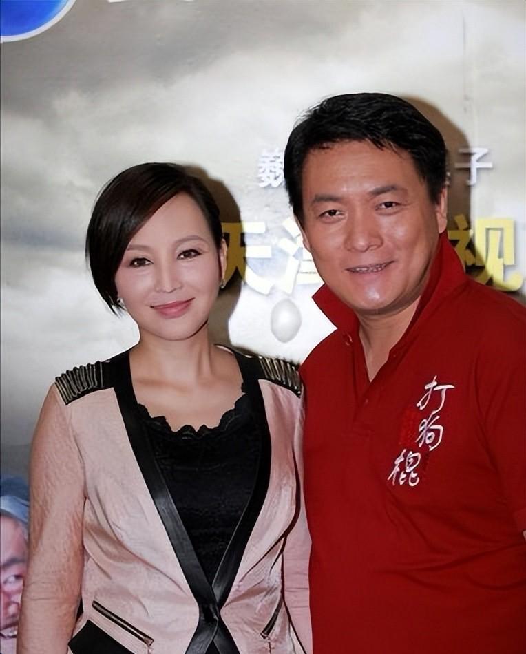 禁忌之恋，地下裸婚，丈夫7剧捧红！