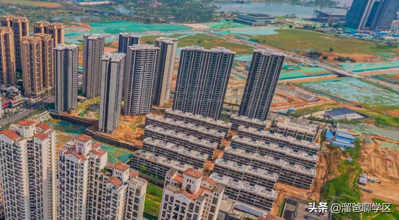 乘着大运会这缕“东风”，应该没有谁比东安湖还快