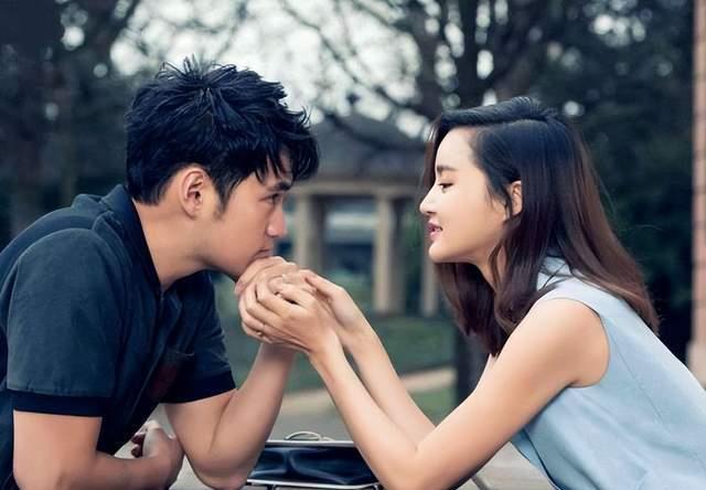 离异父母如何优雅出席子女婚礼？实用建议大公开！