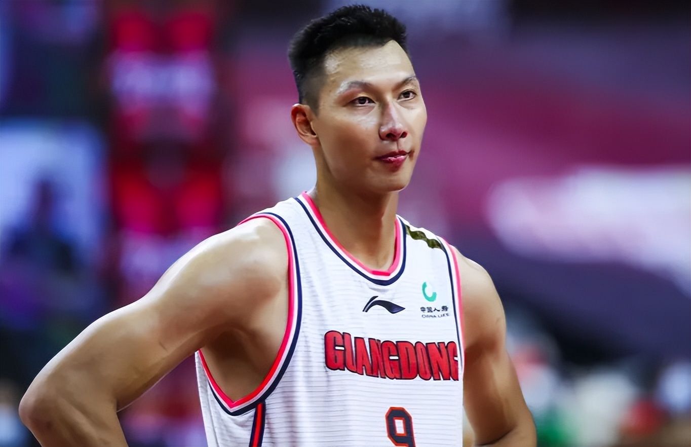 广东男篮12年来首次止步半决赛,广东终结广厦集锦