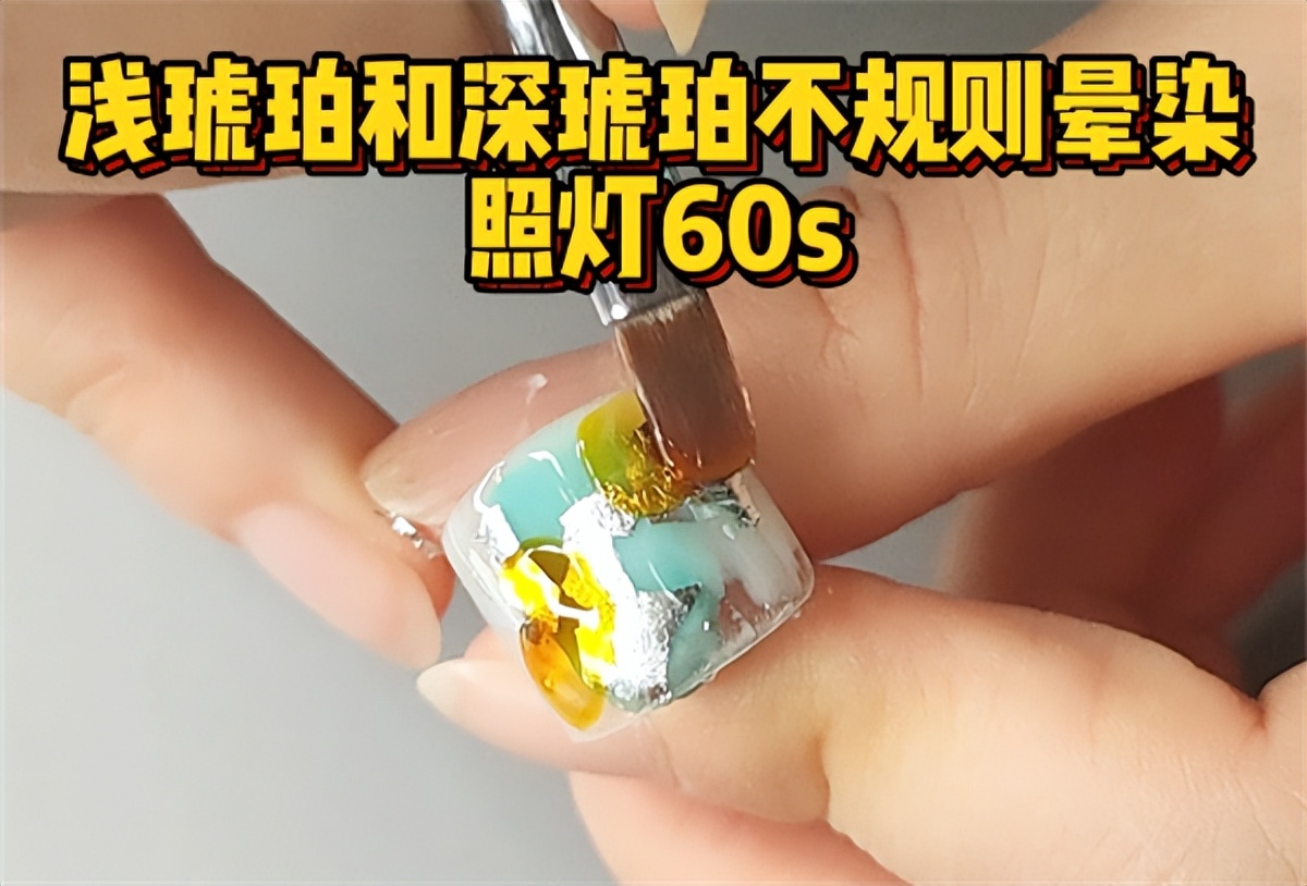 美甲教程素雅经典色系日常美甲,美甲最基础的法式美甲教程