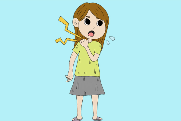 如何改善肩窄溜肩和高低肩,肩膀是直角肩好还是三角肩好