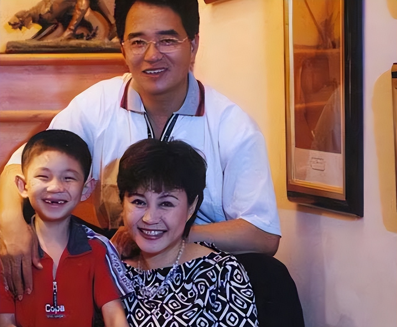 央视肖晓琳26字遗言,到底是肖晓琳去世还是她儿子去世