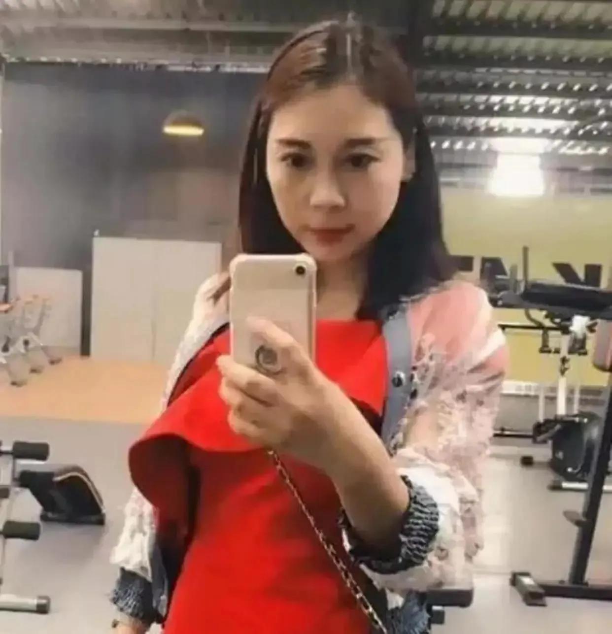 劳荣枝二审细节：坐台赚钱给法子英花，二人“仙人跳”作案方式