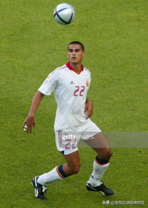 世界第二大球鞋生产商，王牌设计师被挖走后，仅用四年彻底沦落