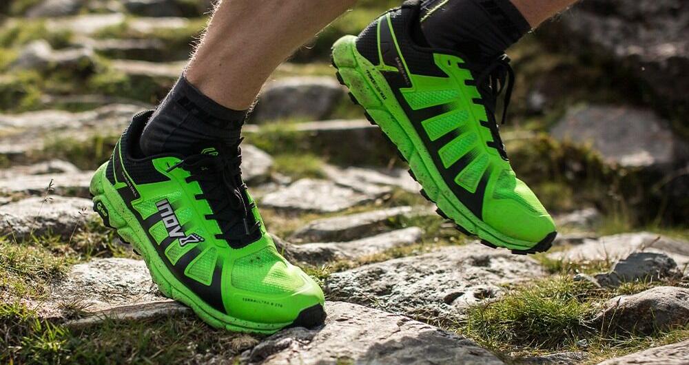 最耐穿的越野跑鞋排行榜前十名,跑者世界十佳越野跑鞋