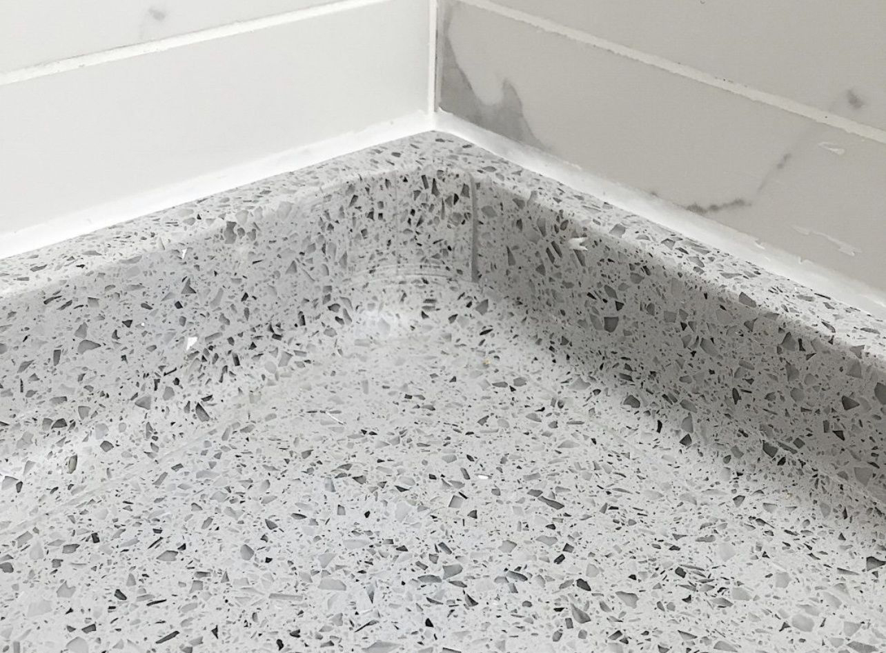 大理石岩板石英石哪个做楼梯好,石英石大理石岩板台面哪个耐用