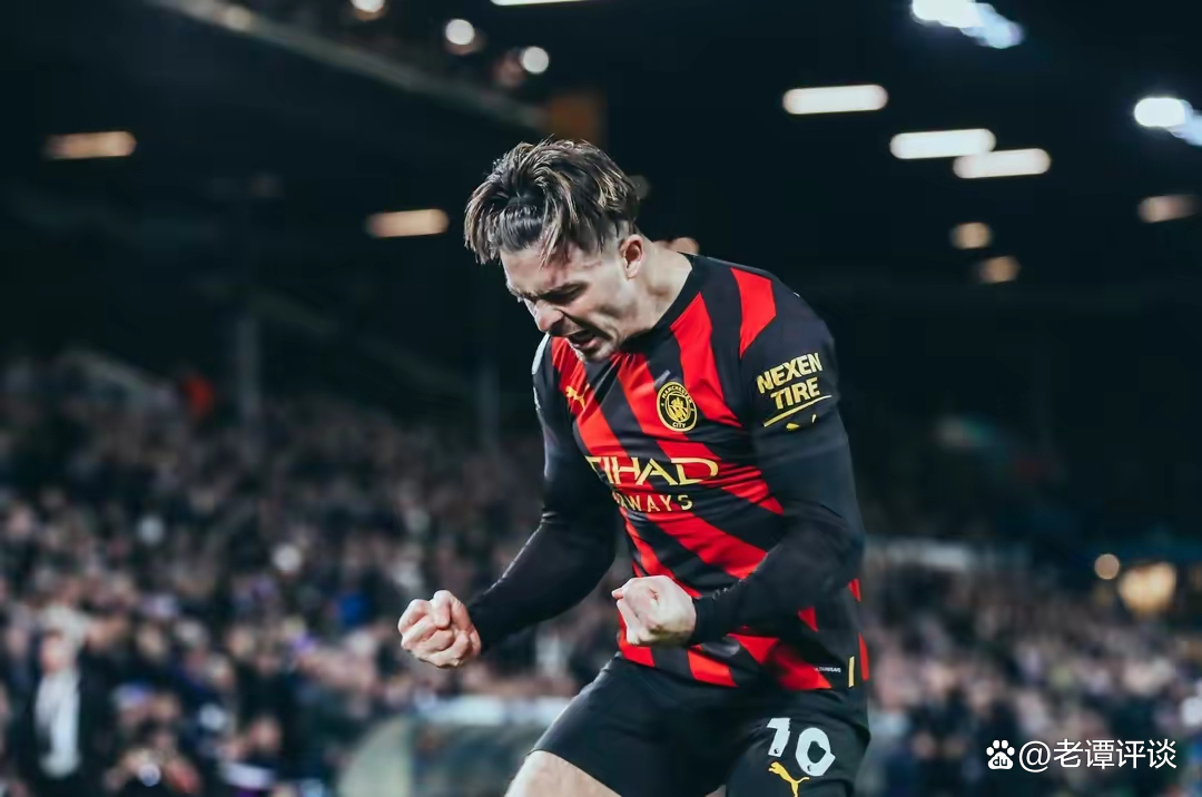 两大神兽对阵机械哥斯拉,两个神兽大战视频