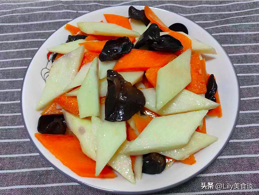 夏季吃西瓜雪糕有什么好处,夏天吃雪糕西瓜对身体好吗