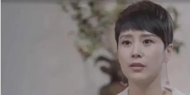 娱乐圈里的这些潜规则你知道多少,娱乐圈潜规则引发的热议