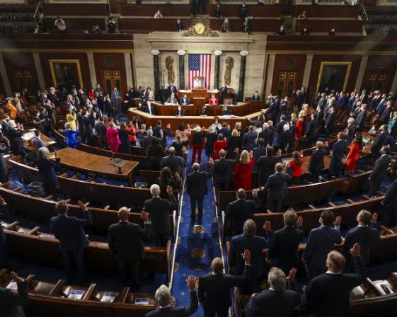 中国购买美债后，美对华翻脸，计划对台军援，力挺台加入国际组织