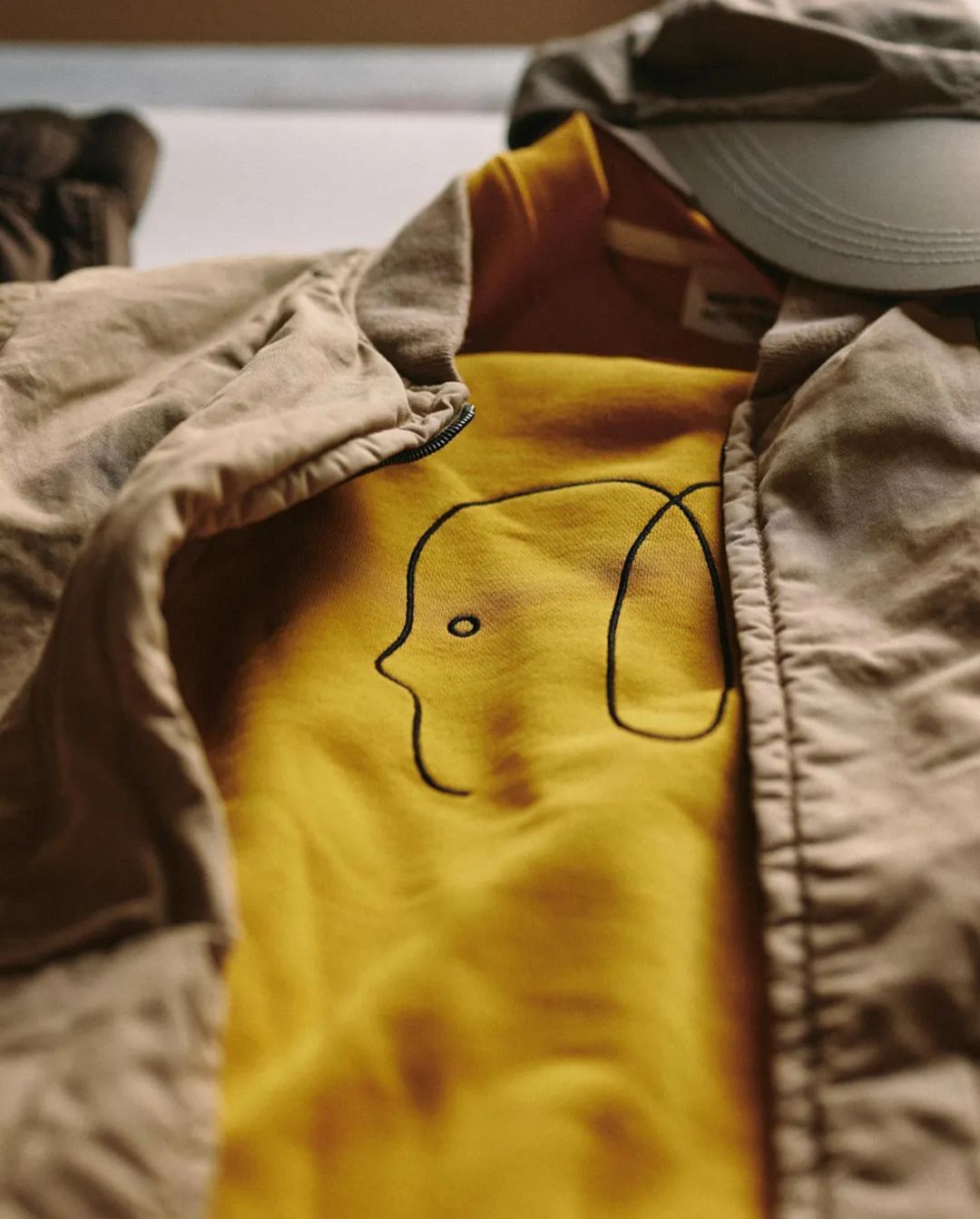 优衣库万金油神裤,极简风格的优衣库