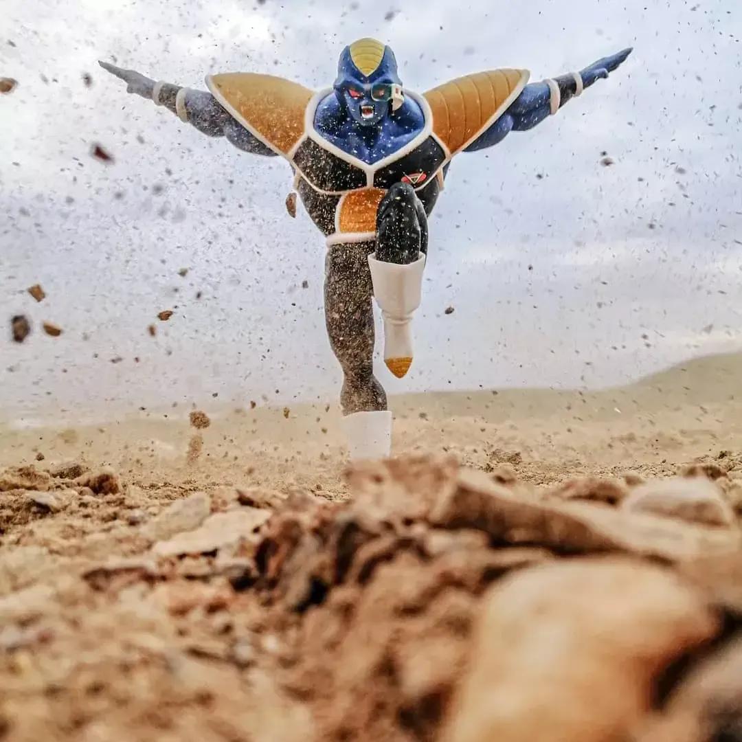 龙珠手办3d投影,手办龙珠拍大片