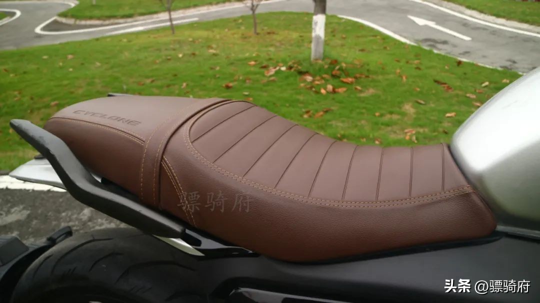 排量即是王道的下一句是什么,排量大真的可以为所欲为