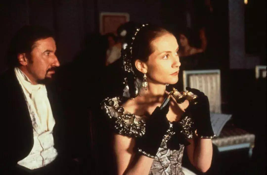 一分钟了解包法利夫人,包法利夫人真实事件