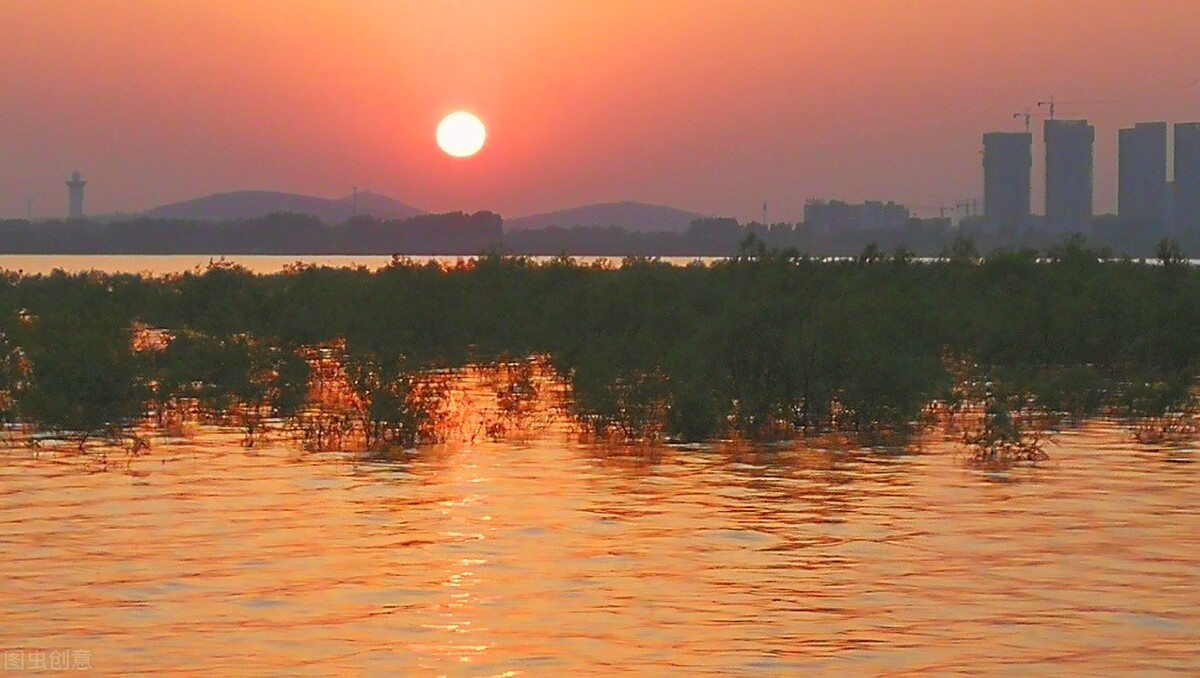 郭进拴｜大美的湖畔明珠