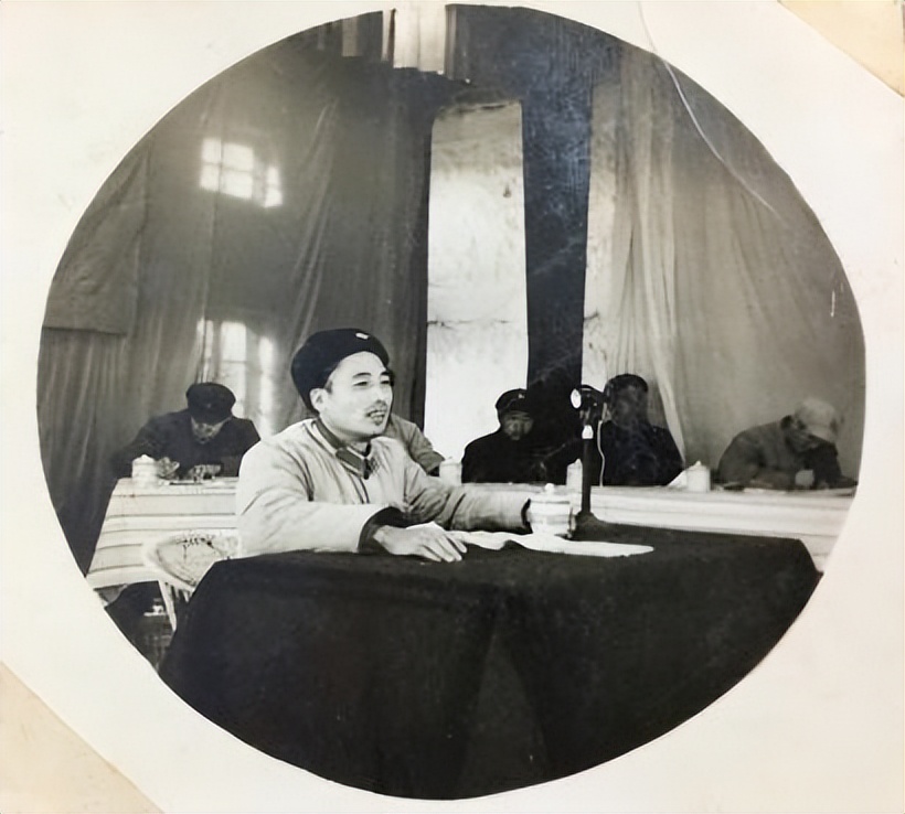 铁 路 情 缘 作者：铁二代 卢州