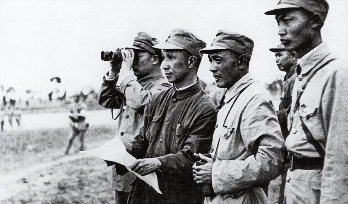 孟良崮战役为什么厉害呢,孟良崮战役为什么能以少胜多