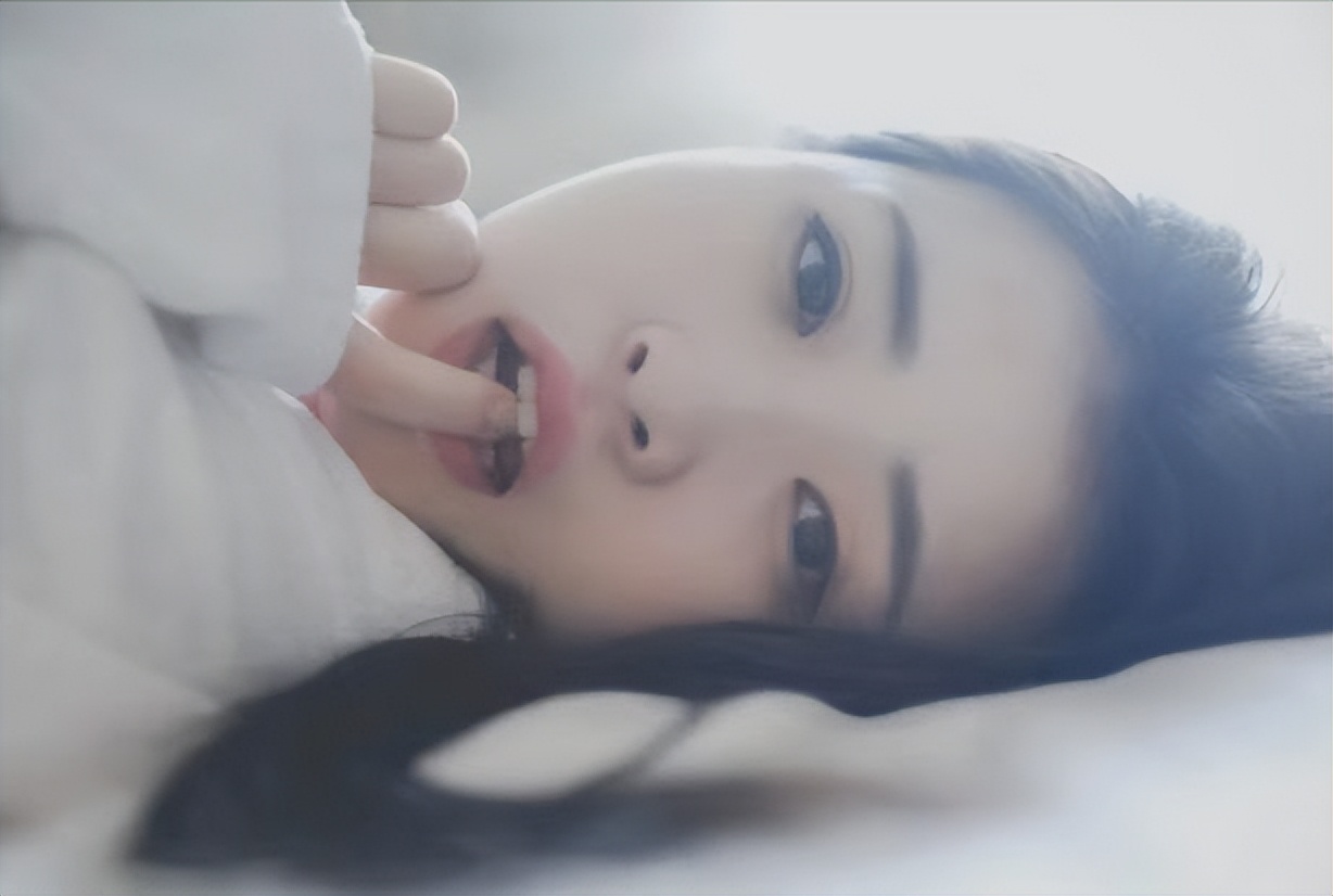 月经含有什么物质,姨妈不小心吃进去了怎么办