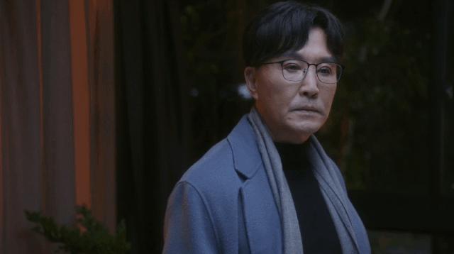 收视破2.1，女主角一出场就牢牢抓住了我眼球，这剧要火了