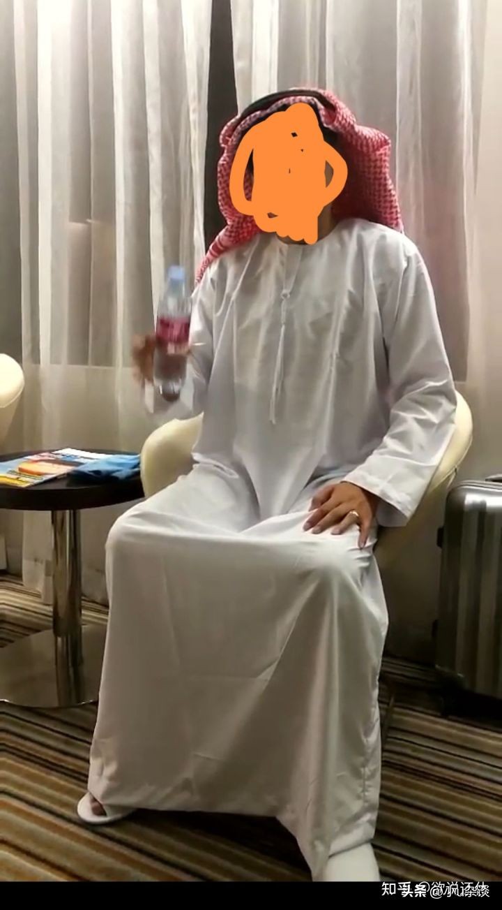 迪拜为什么这么有钱图片,在迪拜生活的人都有钱吗