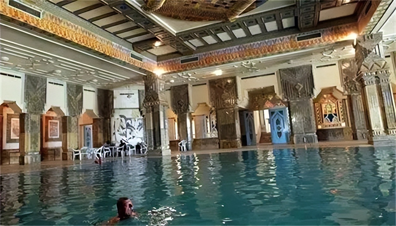 美军冲进萨达姆办公室，发现两件“中国造”，分别来自上海和台湾