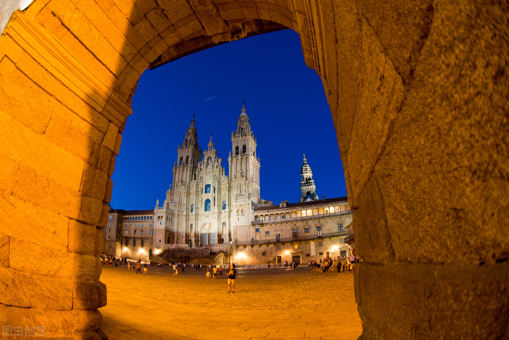 圣地亚哥历史古城,圣地亚哥古城墙简介