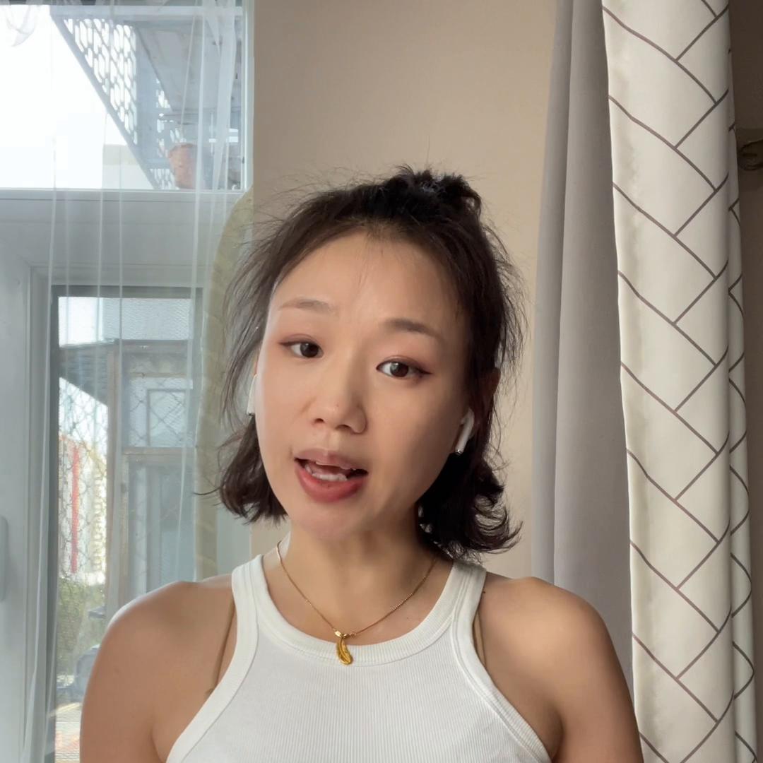 一个动作改善圆肩俯身,简单方便肱骨前移改善训练动作