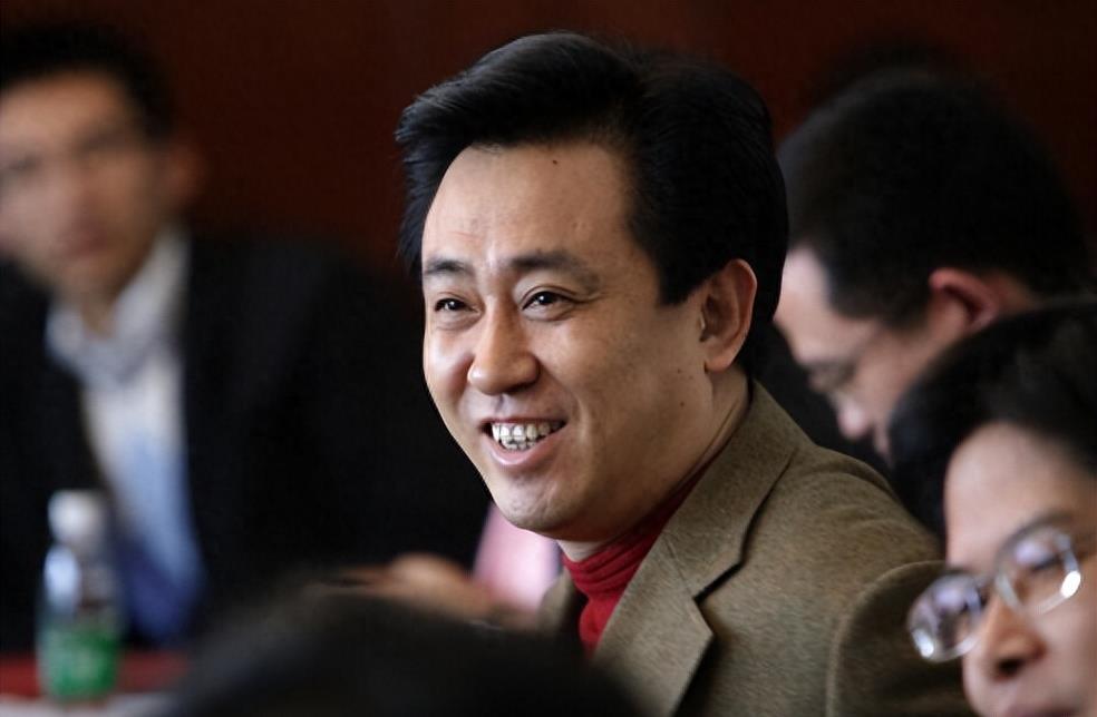 许家印歌舞团队演员照片,许家印歌舞团队演员状况