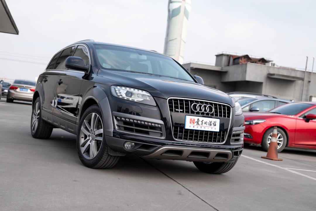 2011年奥迪q7二手值得购买么,二手的奥迪q7和宝马x5哪个好