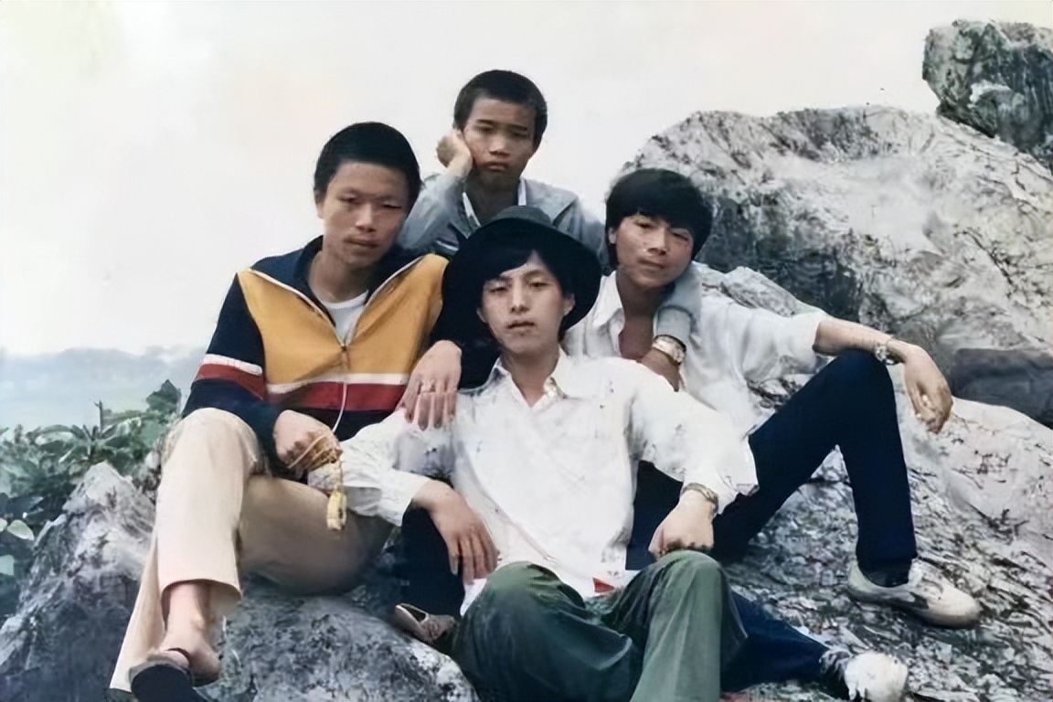 鎶樺彔浜烘潕鍗庤鏁叉柇鍚庨噸濉戠殑浜虹敓,鎵撳叆22鏍归挗閽夌殑鏉庡崕濡備粖鎬庢牱