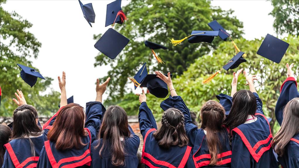 全日制和非全日制博士研究生区别,博士研究生和博士后的区别是什么